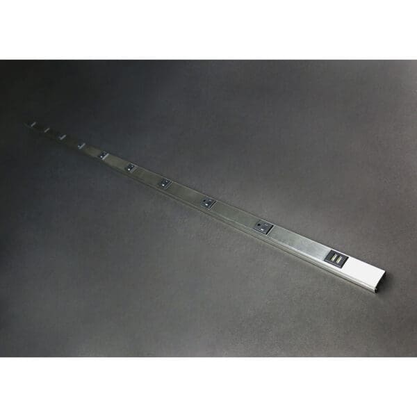 USB PLUGMOLD 3FT BLACK W/5OUTLETS AND USB MMODULE