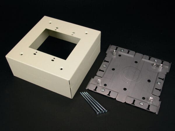 V3044-2 3000 Extra Deep Switch and Receptacle Box Fitting in Ivory
