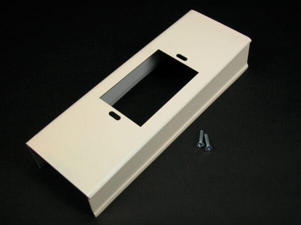 STL WALL BOX CONNECTOR 3000 IVORY